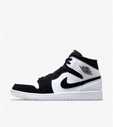 nike jordan 1 mid zwart wit|jordan 1 mid tops.